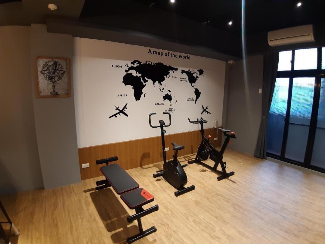 藏青民宿the Wind Guesthouse-Youth Inn Tainan Luaran gambar