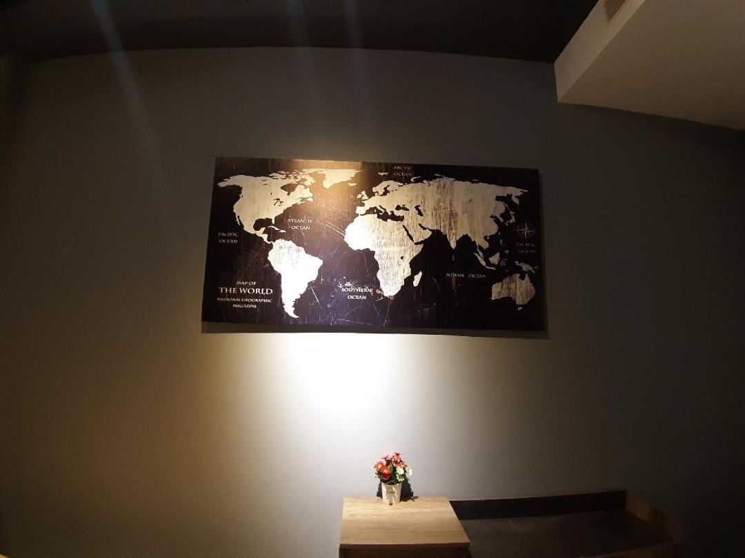 藏青民宿the Wind Guesthouse-Youth Inn Tainan Luaran gambar