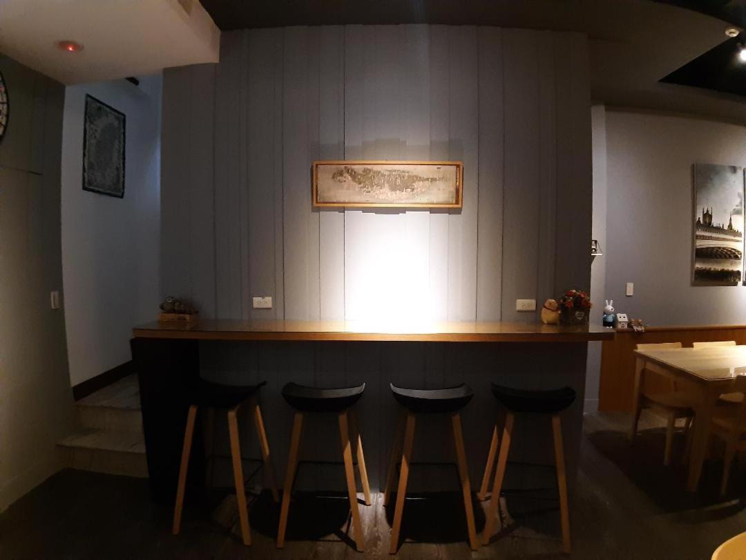 藏青民宿the Wind Guesthouse-Youth Inn Tainan Luaran gambar