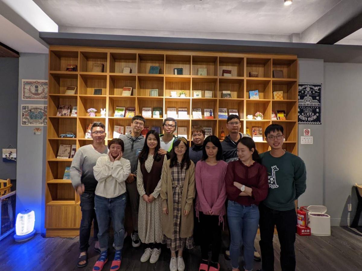 藏青民宿the Wind Guesthouse-Youth Inn Tainan Luaran gambar