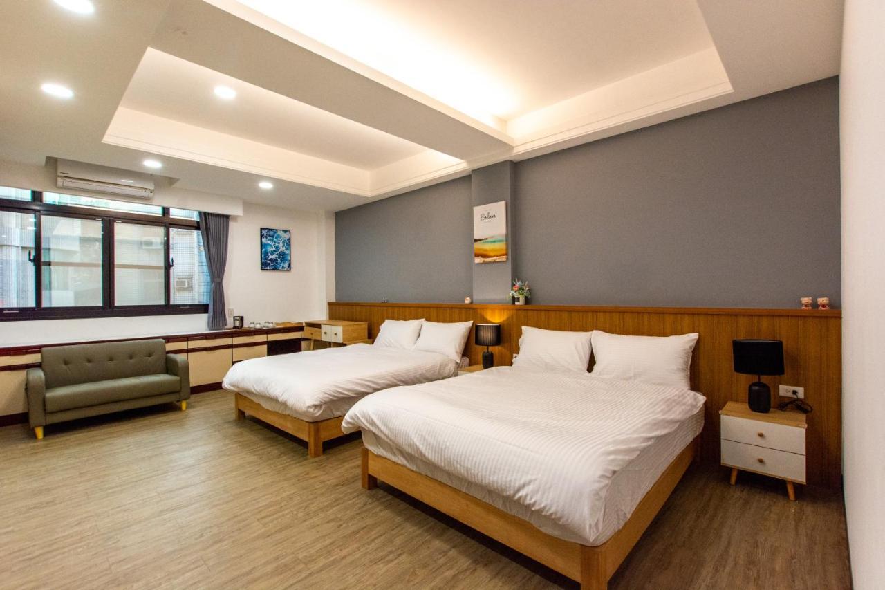 藏青民宿the Wind Guesthouse-Youth Inn Tainan Luaran gambar