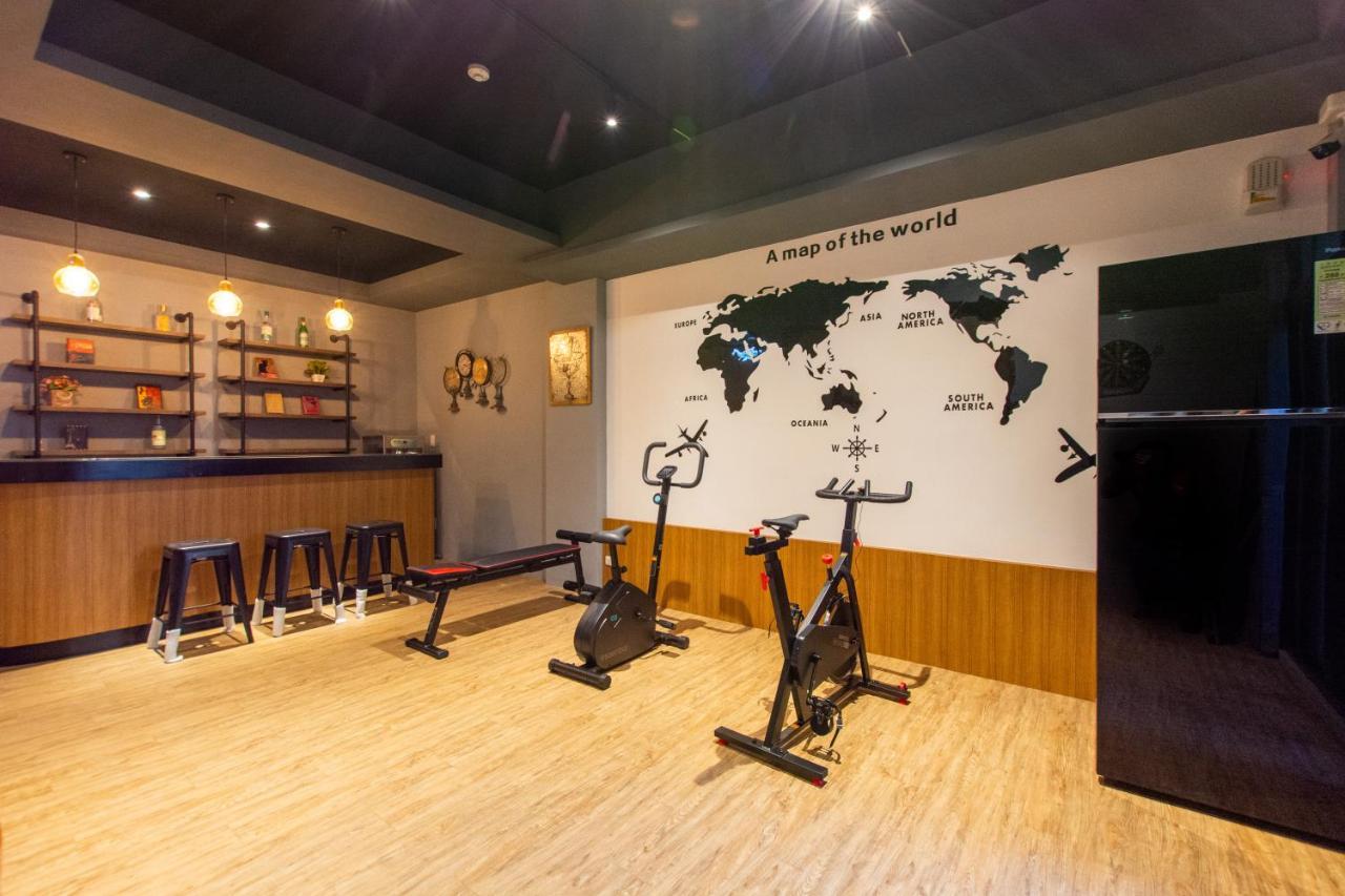 藏青民宿the Wind Guesthouse-Youth Inn Tainan Luaran gambar