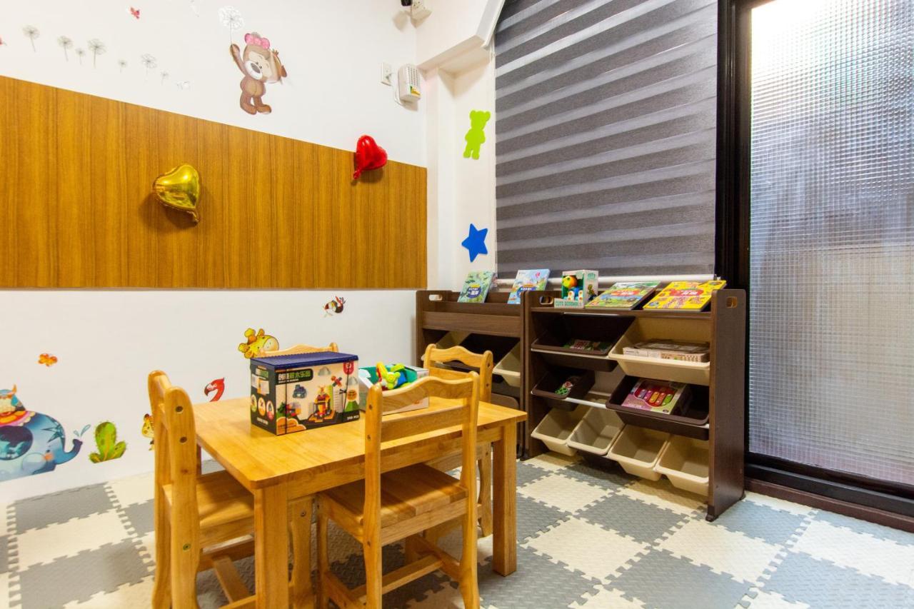 藏青民宿the Wind Guesthouse-Youth Inn Tainan Luaran gambar